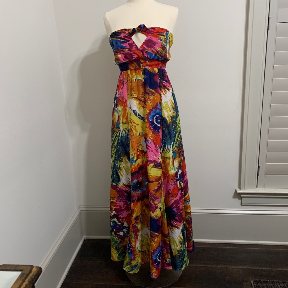 Strapless maxi dress